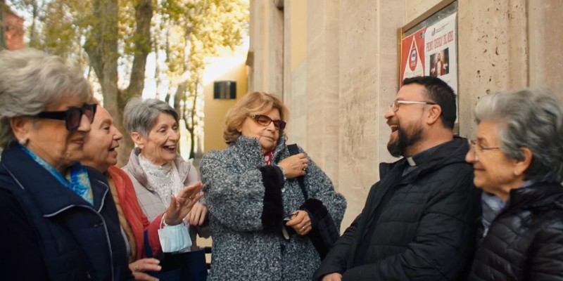 Papież odwiedzi sercańską parafię