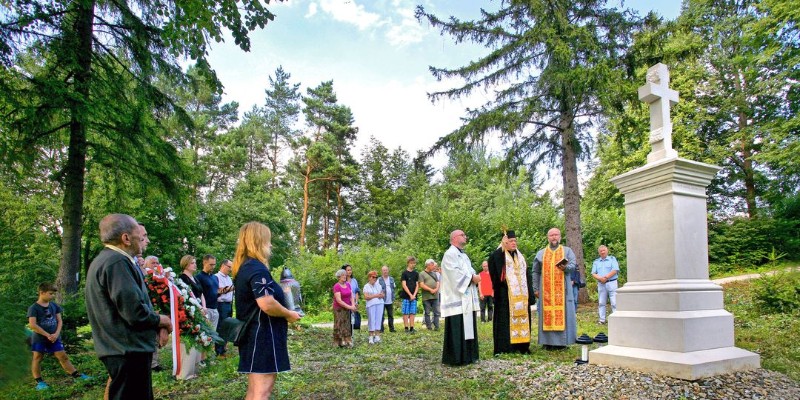 Florynka: poświęcenie pomnika łemkowskiego na Wawrzce