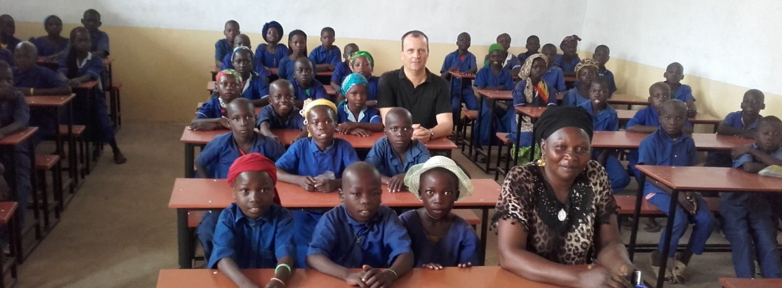 Nowa szkoła podstawowa w Colon w Czadzie
