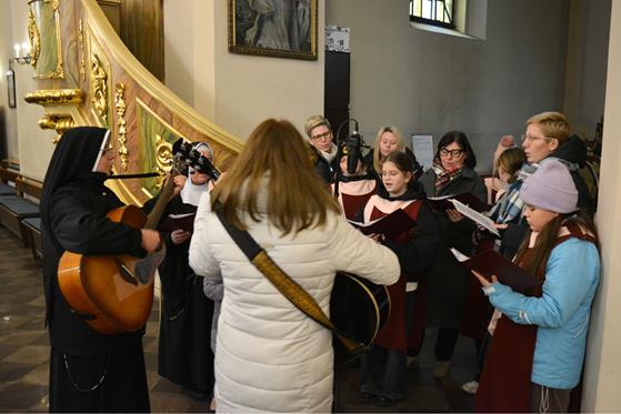 ostrowiec organy 13.jpg