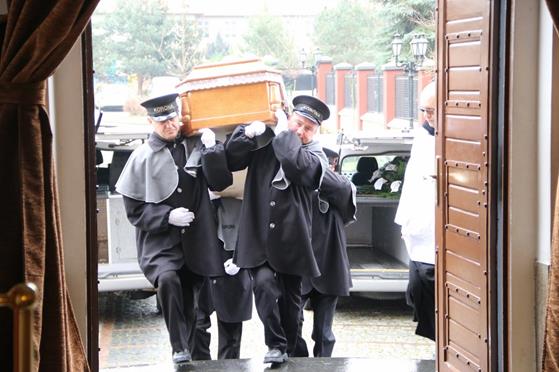 Pogrzeb księży Franciszka i Stefana (08).JPG